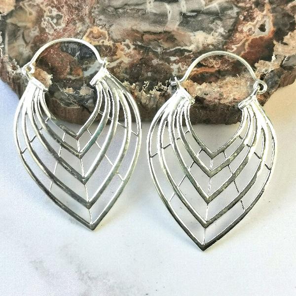 Droplet Sterling Silver Pattern Earrings - Sacred Leaf - Moko