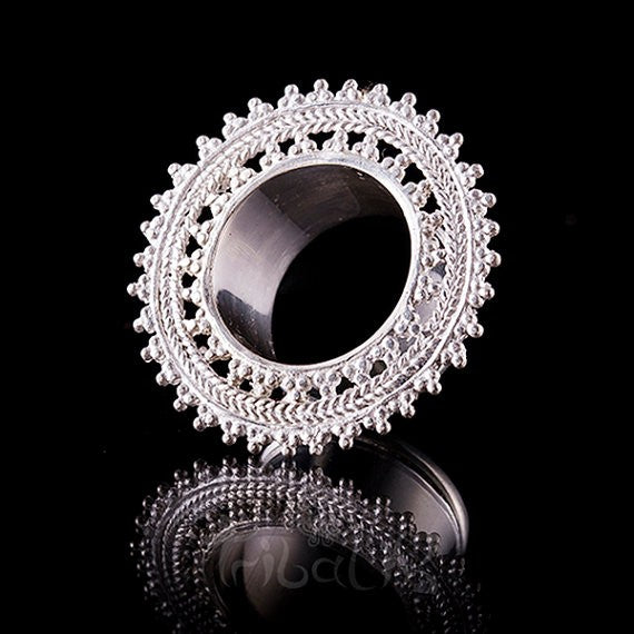 WOVEN MANDALA Silver Plated Ear Tunnel-Eyelet