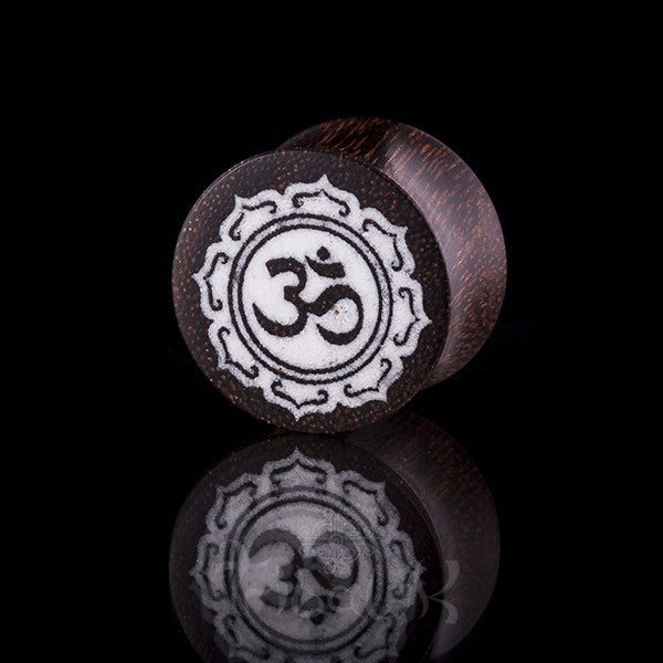OSHAANA Ohm Tamarind Wood Ear Plug