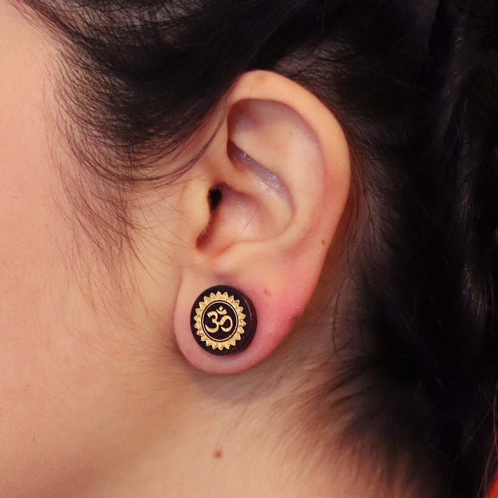 Om Shanti Tamarind Wood Ear Plug