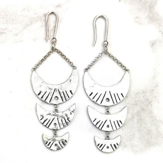 Silver Earrings with Crescent Engraved Plates - Eclipse