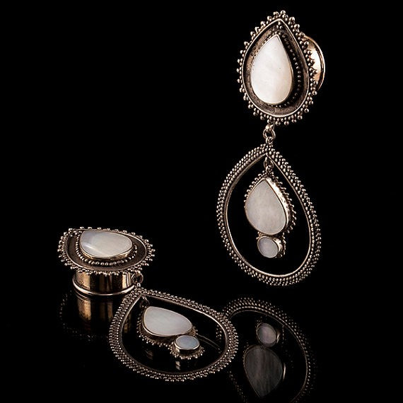 MAHARANI Mother of Pearl Shell & White Metal Ear Tunnels | Plugs