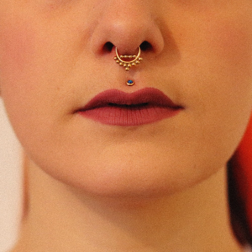 Piaroa Gold Septum for Pierced Nose - 1.2mm
