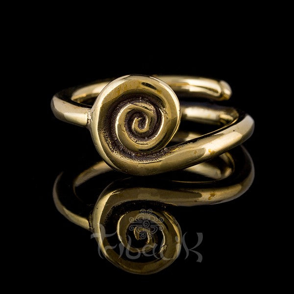 Brass Adjustable Ring | Spiral